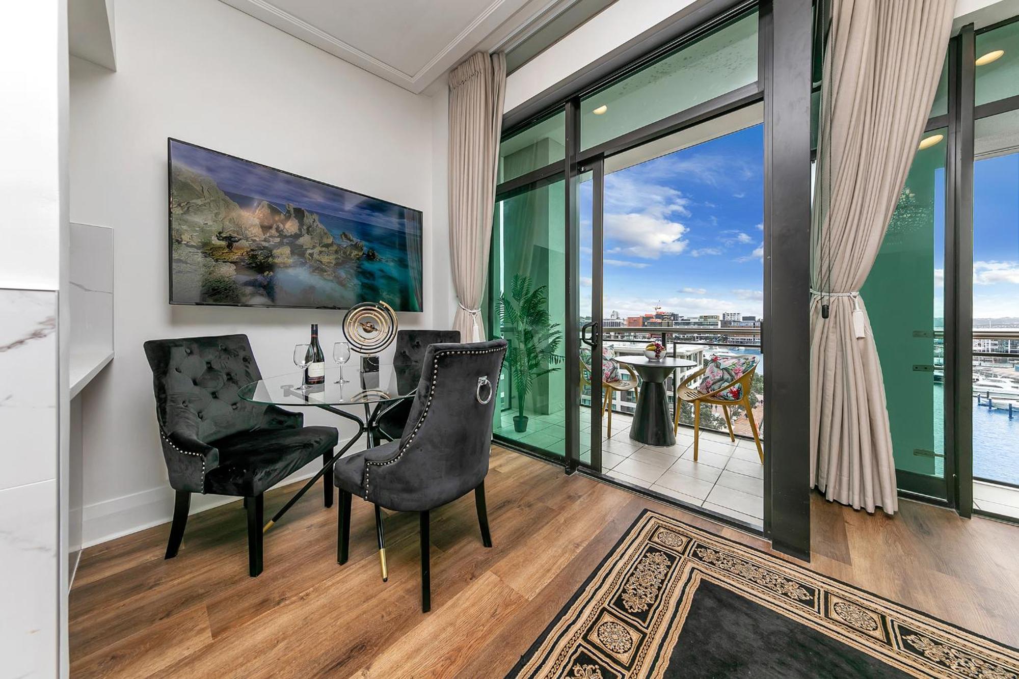 Penthouse Glory Apartment โอ๊คแลนด์ ภายนอก รูปภาพ